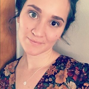 Meet your Posher, Renee